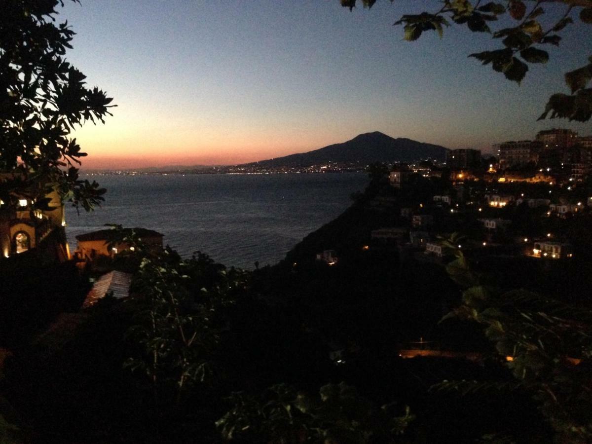 B&B La Grotta Marina Vico Equense Exteriör bild