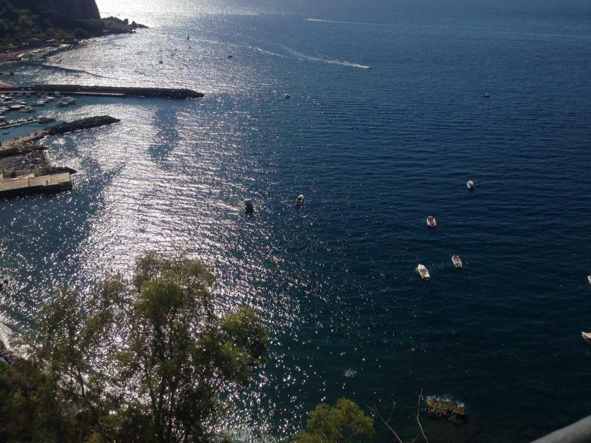 B&B La Grotta Marina Vico Equense Exteriör bild
