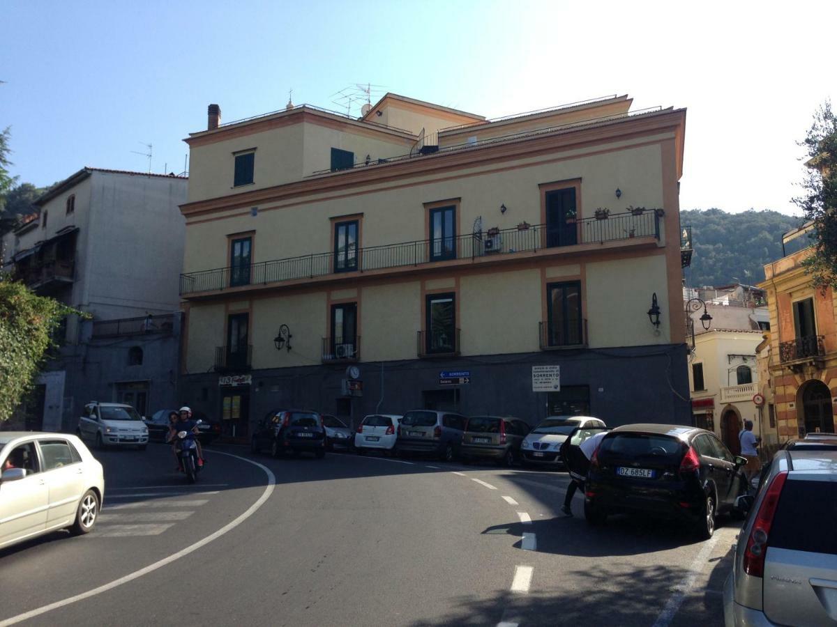 B&B La Grotta Marina Vico Equense Exteriör bild