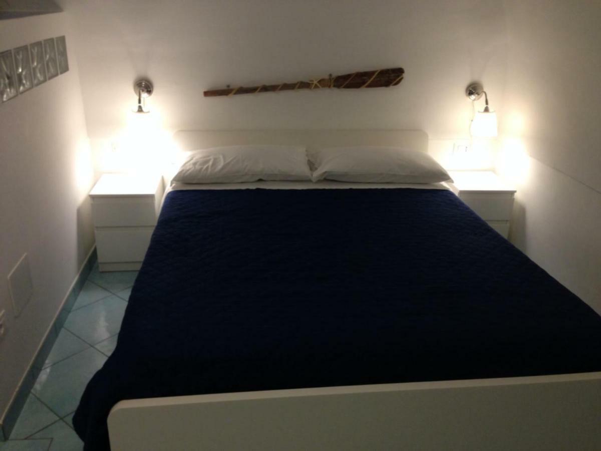 B&B La Grotta Marina Vico Equense Exteriör bild